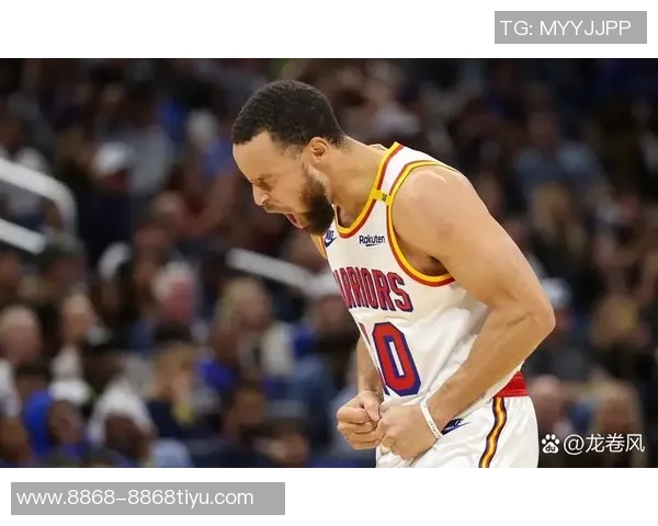 库里赛季初表现惊艳场均333分助攻和抢断数据同样出色 库里赛季初表现惊艳场均333分助攻和抢断数据同样出色