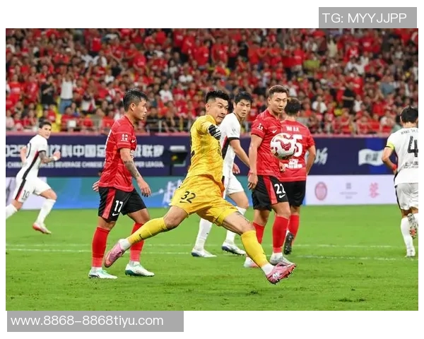 2025赛季精彩对决回顾成都蓉城与青岛西海岸激战成平局 2025赛季精彩对决回顾成都蓉城与青岛西海岸激战成平局