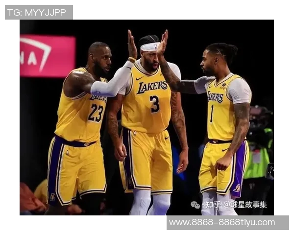 詹姆斯助力落选秀里夫斯展现团队精神乔丹科比难以做到的无私行为